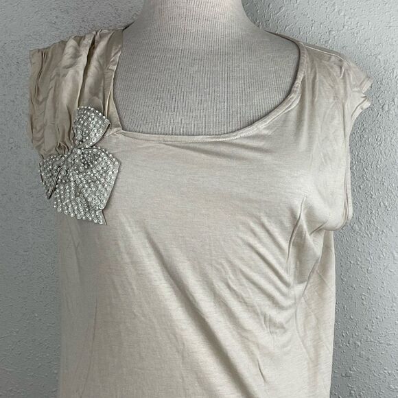 Pre-Loves MNG by Mango Womens Tan Short Sleeve Top with Sequins Bow Size XL - Picture 2 of 6